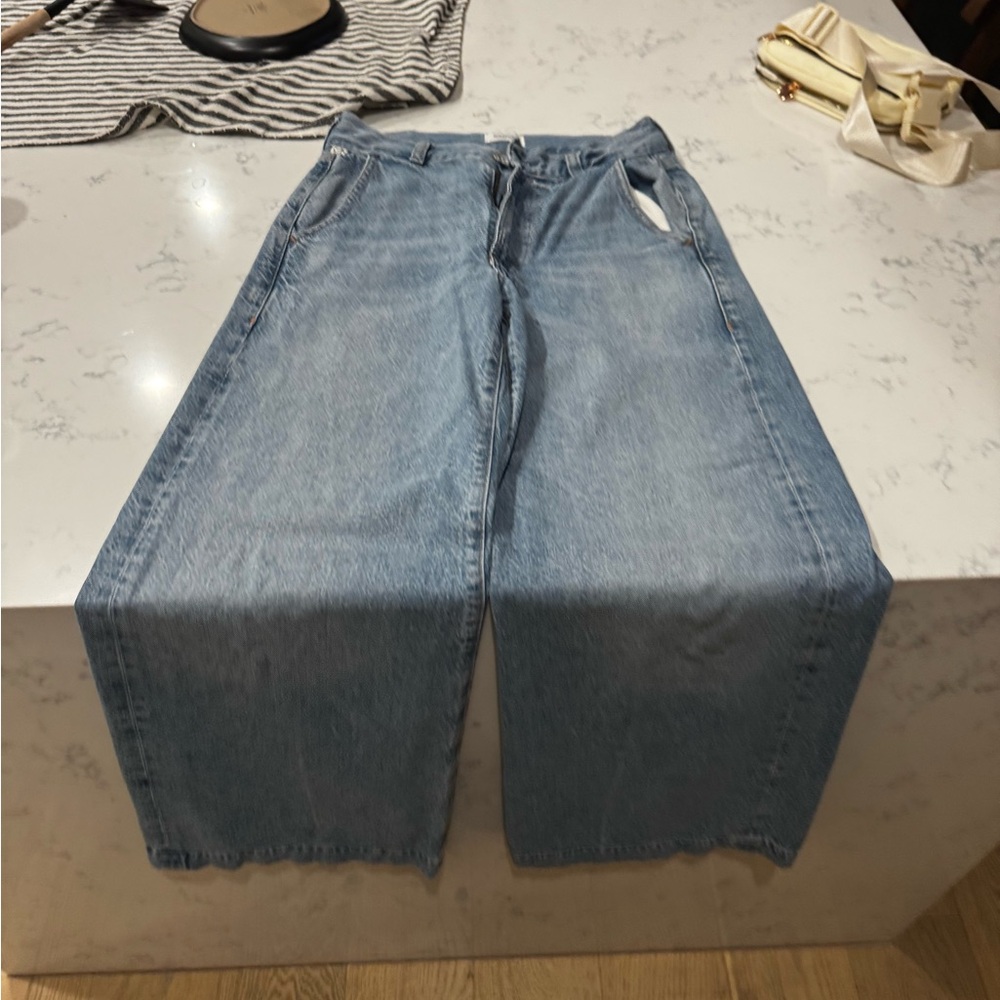 Citizen jeans
